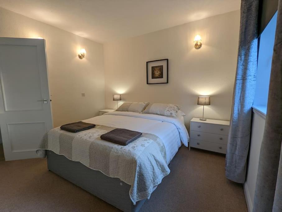 Two Bedroom Flat In Bridge Of Allan, Stirling エクステリア 写真